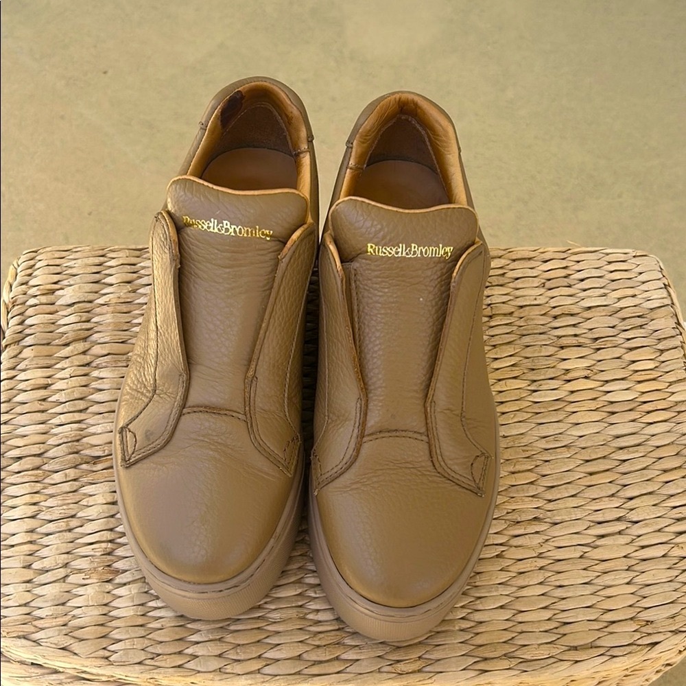 Russel Bromley Flatform sneakers